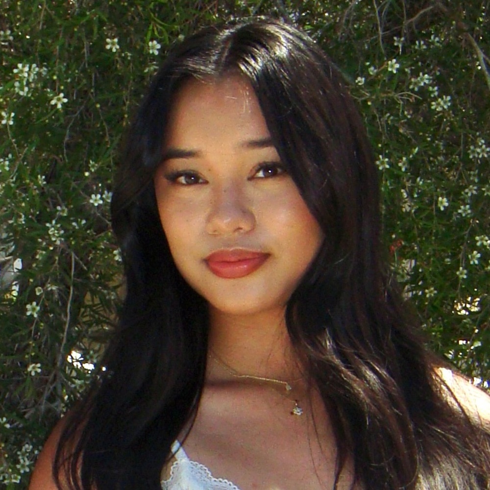 Meet your Posher, Julieann